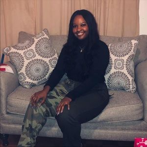 Meet your Posher, Jimisha